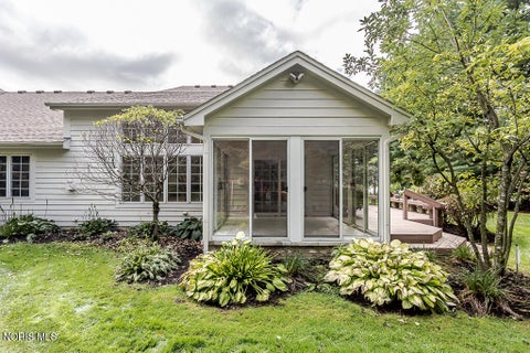 Tiny photo for 6958 Cedar Creek Lane, Toledo, OH 43617 (MLS # 10013738)