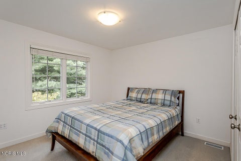 Tiny photo for 6958 Cedar Creek Lane, Toledo, OH 43617 (MLS # 10013738)