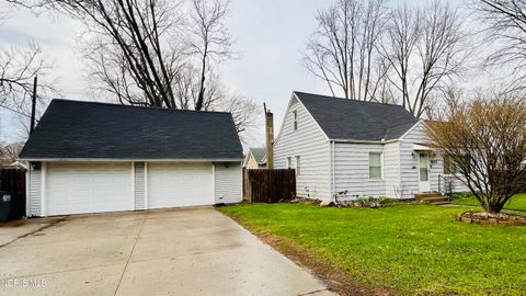 Tiny photo for 5601 Pawnee Road, Toledo, OH 43613 (MLS # 10005910)