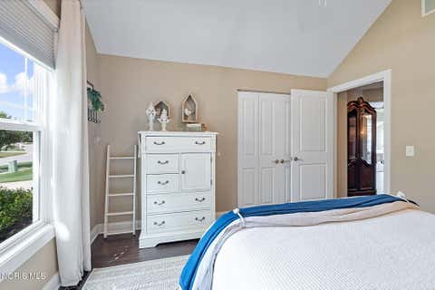 Tiny photo for 25113 Rocky Harbour Drive, Perrysburg, OH 43551 (MLS # 10011626)