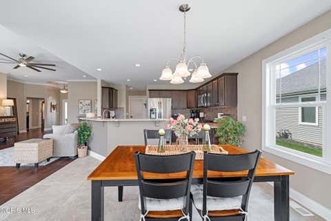 Tiny photo for 25113 Rocky Harbour Drive, Perrysburg, OH 43551 (MLS # 10011626)