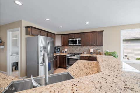 Tiny photo for 25113 Rocky Harbour Drive, Perrysburg, OH 43551 (MLS # 10011626)