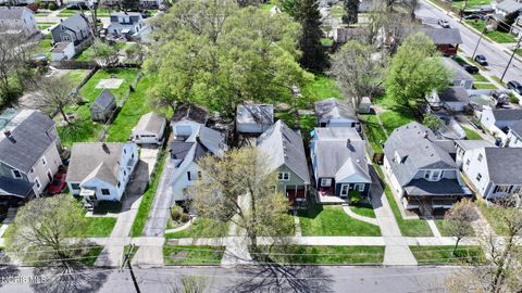 Tiny photo for 518 Myers Street, Toledo, OH 43609 (MLS # 10006482)