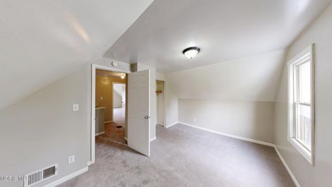 Tiny photo for 518 Myers Street, Toledo, OH 43609 (MLS # 10006482)