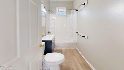 Tiny photo for 518 Myers Street, Toledo, OH 43609 (MLS # 10006482)