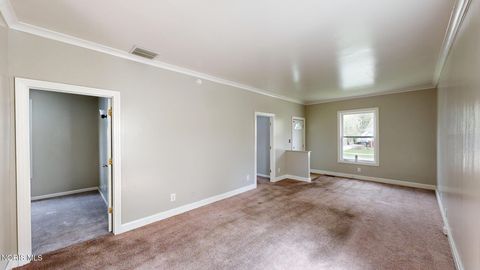 Tiny photo for 518 Myers Street, Toledo, OH 43609 (MLS # 10006482)