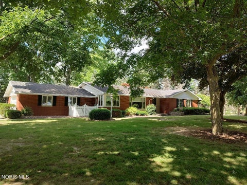 Photo of 15186 Harris Road, Defiance, OH 43512 (MLS # 10009739)