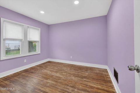 Tiny photo for 222 Longdale Avenue, Toledo, OH 43605 (MLS # 10007111)