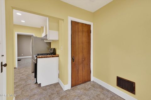 Tiny photo for 222 Longdale Avenue, Toledo, OH 43605 (MLS # 10007111)