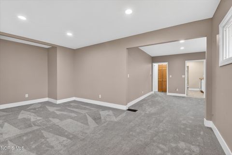 Tiny photo for 222 Longdale Avenue, Toledo, OH 43605 (MLS # 10007111)