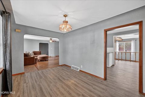 Tiny photo for 536 Foredale Avenue, Toledo, OH 43609 (MLS # 10006075)