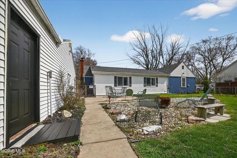 Tiny photo for 536 Foredale Avenue, Toledo, OH 43609 (MLS # 10006075)