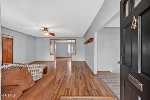 Tiny photo for 536 Foredale Avenue, Toledo, OH 43609 (MLS # 10006075)