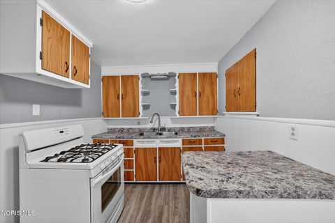 Tiny photo for 536 Foredale Avenue, Toledo, OH 43609 (MLS # 10006075)