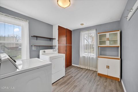 Tiny photo for 536 Foredale Avenue, Toledo, OH 43609 (MLS # 10006075)