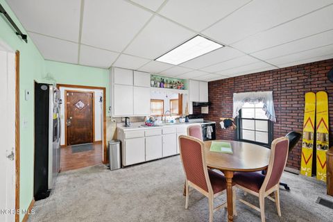 Tiny photo for 418 W Vine Street, Lima, OH 45804 (MLS # 10005319)