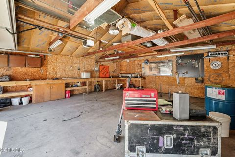 Tiny photo for 418 W Vine Street, Lima, OH 45804 (MLS # 10005319)