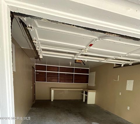 Tiny photo for 2604 Arletta Street, Toledo, OH 43613 (MLS # 10002850)