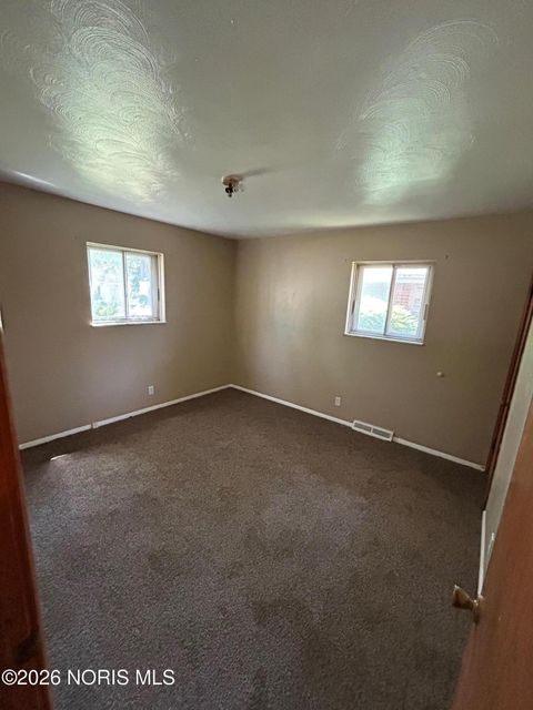 Tiny photo for 2604 Arletta Street, Toledo, OH 43613 (MLS # 10002850)