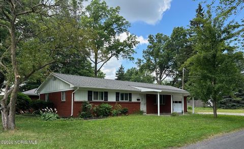 Tiny photo for 2604 Arletta Street, Toledo, OH 43613 (MLS # 10002850)