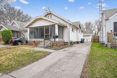 Tiny photo for 520 Waggoner Boulevard, Toledo, OH 43612 (MLS # 10005200)