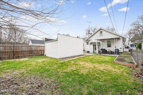 Tiny photo for 520 Waggoner Boulevard, Toledo, OH 43612 (MLS # 10005200)