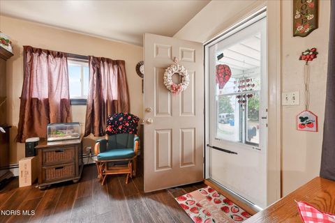 Tiny photo for 520 Waggoner Boulevard, Toledo, OH 43612 (MLS # 10005200)