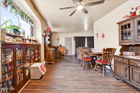 Tiny photo for 520 Waggoner Boulevard, Toledo, OH 43612 (MLS # 10005200)