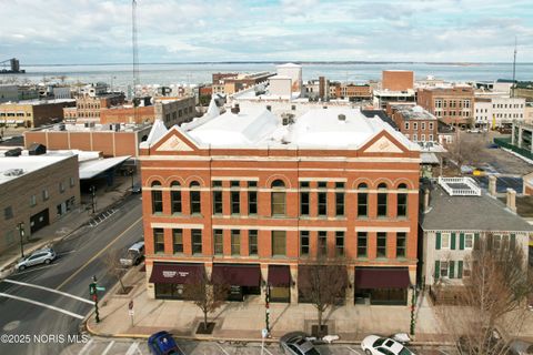 Photo of 237 W Washington Row, Sandusky, OH 44870 (MLS # 10002633)