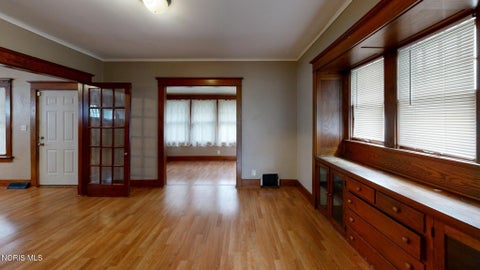 Tiny photo for 2118 Airport Highway, Toledo, OH 43609 (MLS # 10014089)