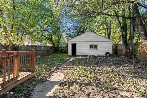 Tiny photo for 2118 Airport Highway, Toledo, OH 43609 (MLS # 10014089)