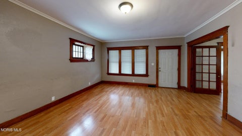 Tiny photo for 2118 Airport Highway, Toledo, OH 43609 (MLS # 10014089)