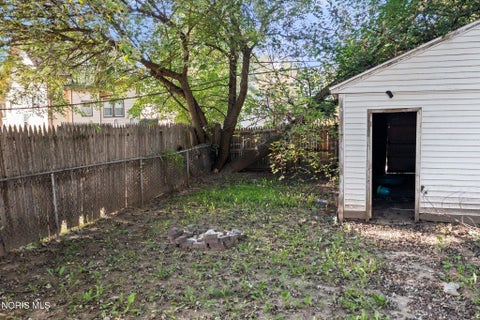 Tiny photo for 2118 Airport Highway, Toledo, OH 43609 (MLS # 10014089)