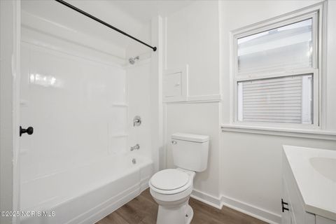 Tiny photo for 4329 Commonwealth Avenue, Toledo, OH 43612 (MLS # 10001714)