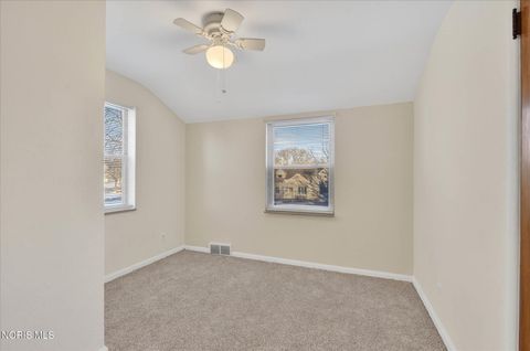 Tiny photo for 3935 Grantley Road, Toledo, OH 43613 (MLS # 10005584)