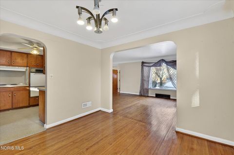 Tiny photo for 3935 Grantley Road, Toledo, OH 43613 (MLS # 10005584)