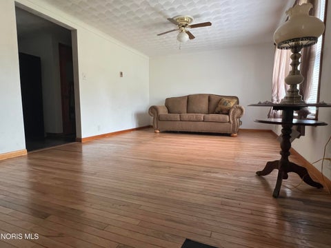 Tiny photo for 205 S Rock Street, Sherwood, OH 43556 (MLS # 10010504)