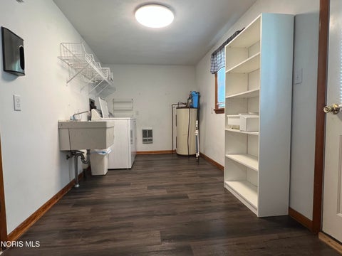 Tiny photo for 205 S Rock Street, Sherwood, OH 43556 (MLS # 10010504)