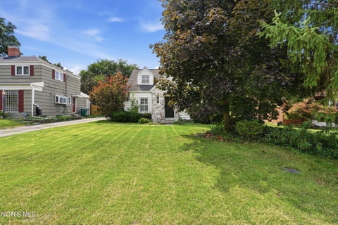 Tiny photo for 2004 S Main Street, Findlay, OH 45840 (MLS # 10011712)