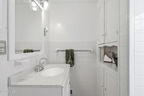 Tiny photo for 2004 S Main Street, Findlay, OH 45840 (MLS # 10011712)