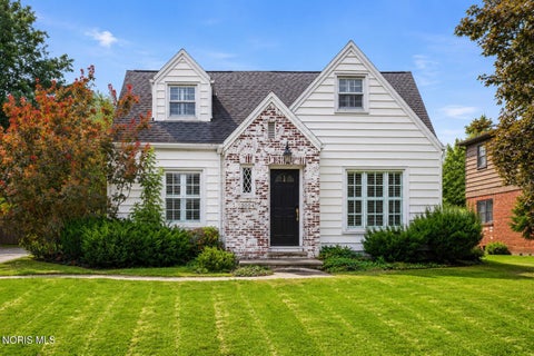 Tiny photo for 2004 S Main Street, Findlay, OH 45840 (MLS # 10011712)