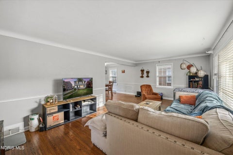 Tiny photo for 3840 Elmhurst Road, Toledo, OH 43613 (MLS # 10013487)