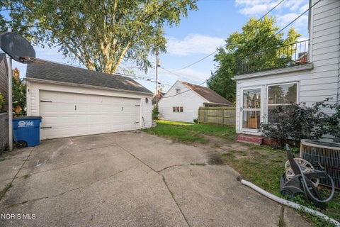 Tiny photo for 3840 Elmhurst Road, Toledo, OH 43613 (MLS # 10013487)