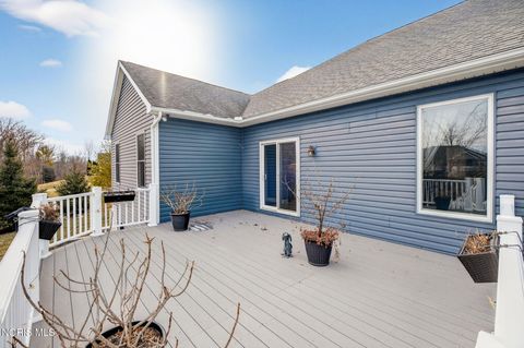 Tiny photo for 25200 Rocky Harbour Drive, Perrysburg, OH 43551 (MLS # 10004508)