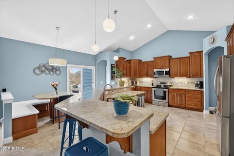 Tiny photo for 25200 Rocky Harbour Drive, Perrysburg, OH 43551 (MLS # 10004508)