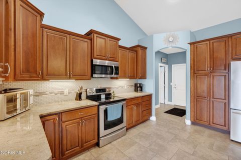 Tiny photo for 25200 Rocky Harbour Drive, Perrysburg, OH 43551 (MLS # 10004508)