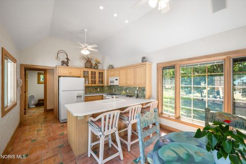 Tiny photo for 10751 Brexton Court, Whitehouse, OH 43571 (MLS # 10005380)