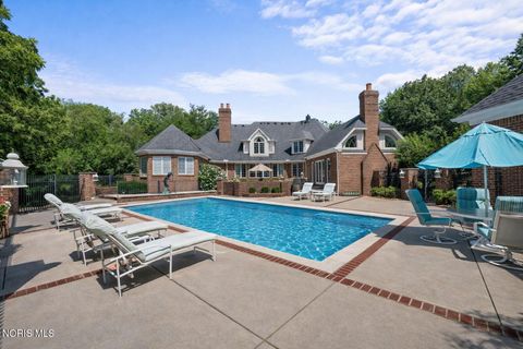 Tiny photo for 10751 Brexton Court, Whitehouse, OH 43571 (MLS # 10005380)