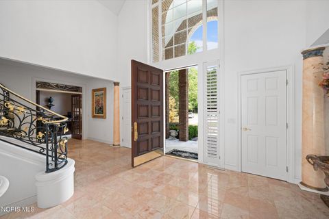 Tiny photo for 10751 Brexton Court, Whitehouse, OH 43571 (MLS # 10005380)