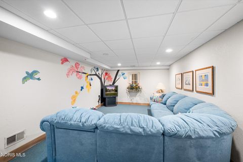 Tiny photo for 10751 Brexton Court, Whitehouse, OH 43571 (MLS # 10005380)